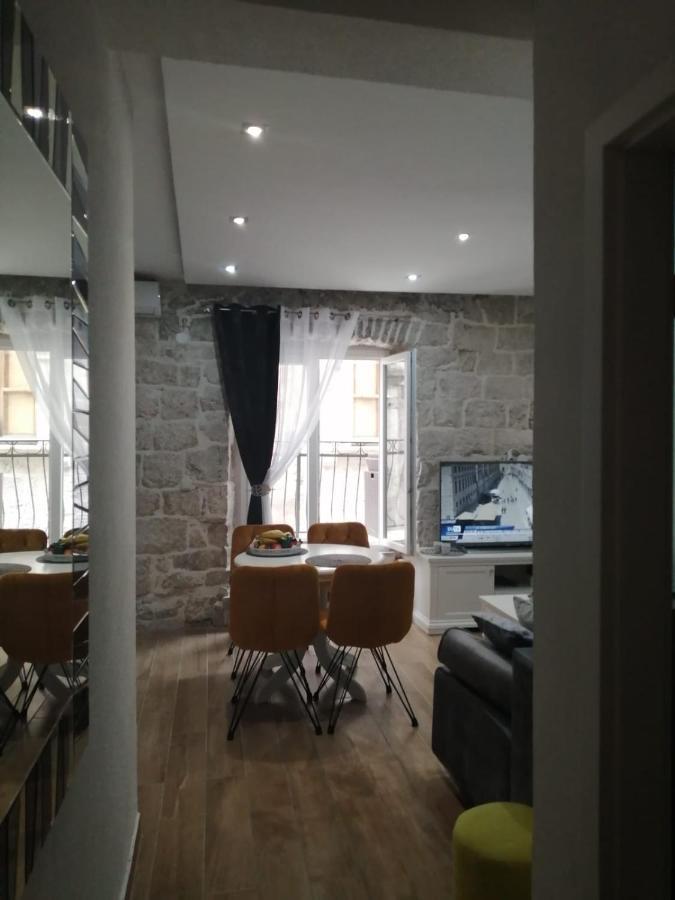 Cherry Luxury Apartment 코츌라 외부 사진