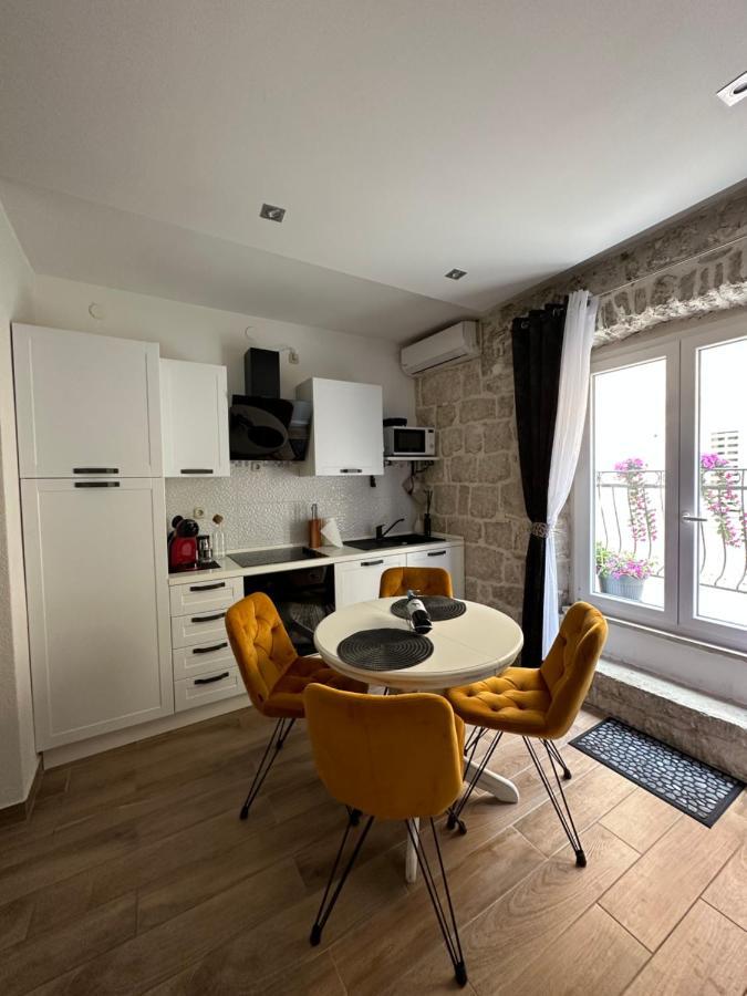 Cherry Luxury Apartment 코츌라 외부 사진