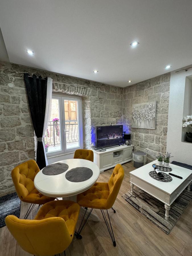 Cherry Luxury Apartment 코츌라 외부 사진