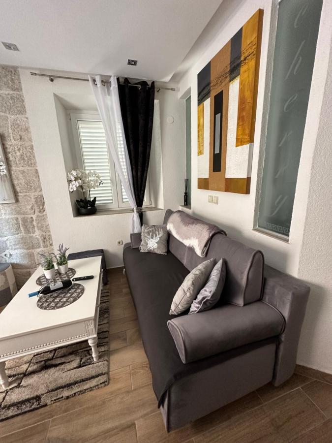 Cherry Luxury Apartment 코츌라 외부 사진