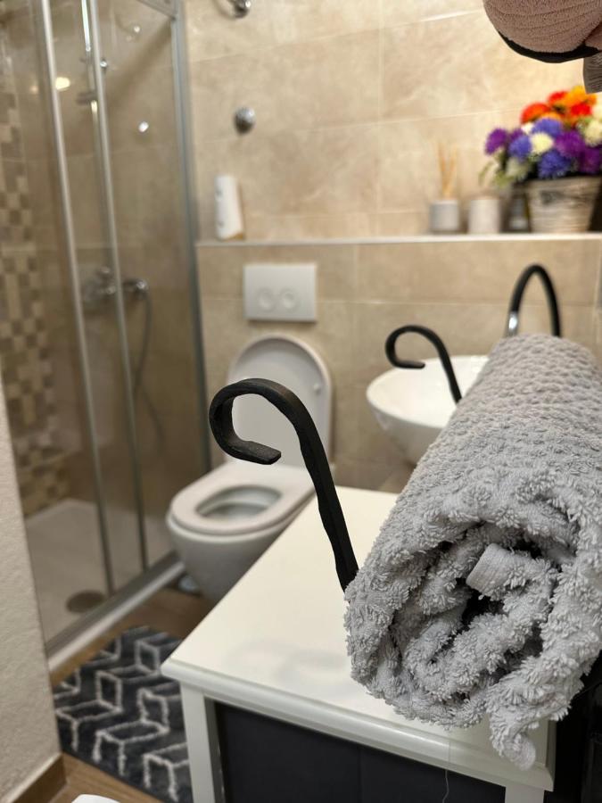 Cherry Luxury Apartment 코츌라 외부 사진
